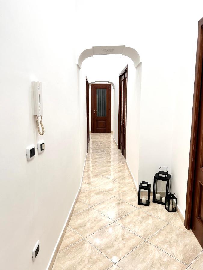 Appartement Casa Vacanze The Fortress à Naples Extérieur photo